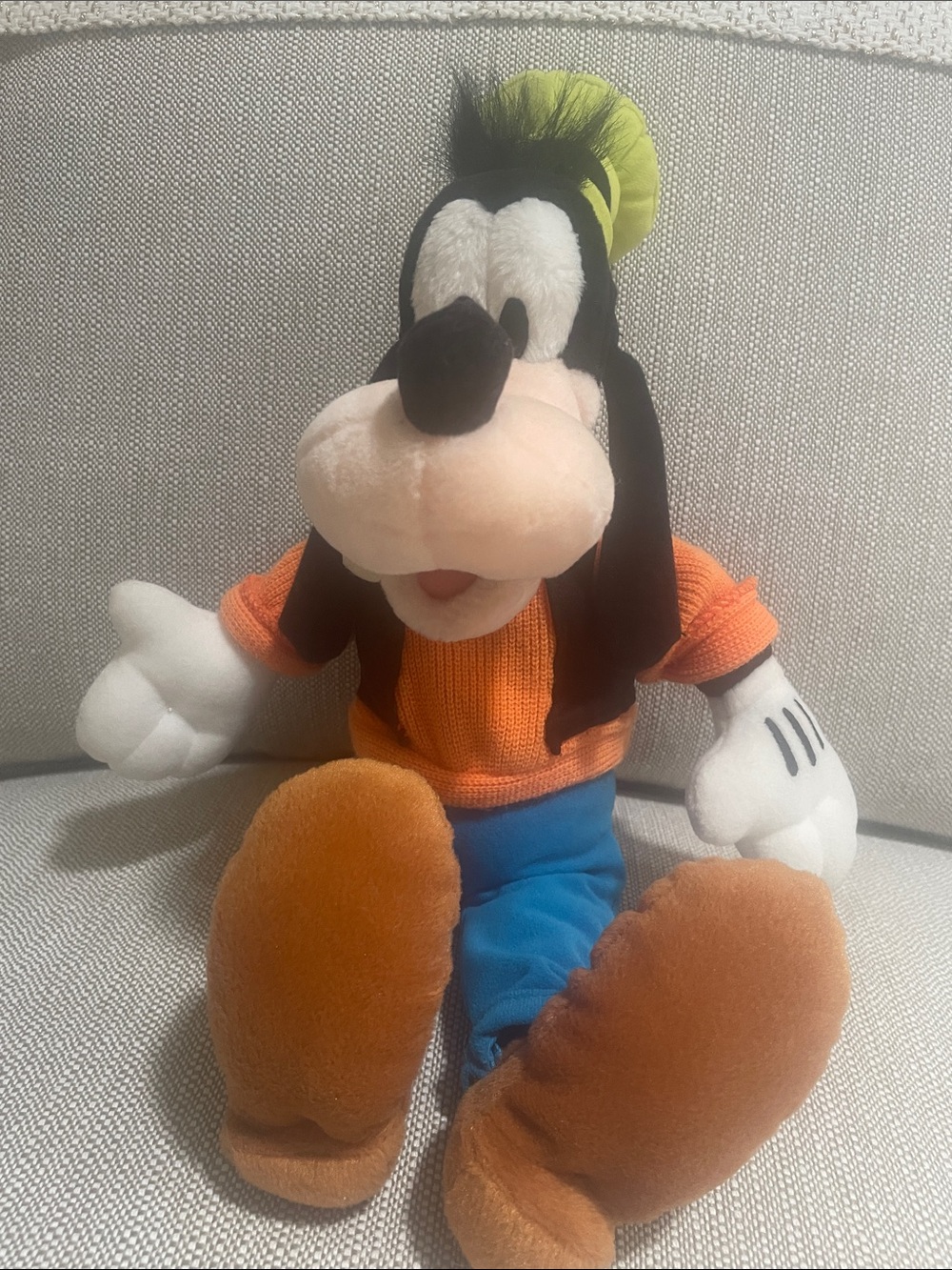 Disney Goofy Plush Toy - Orange Shirt, Blue Pants, Brown Shoes